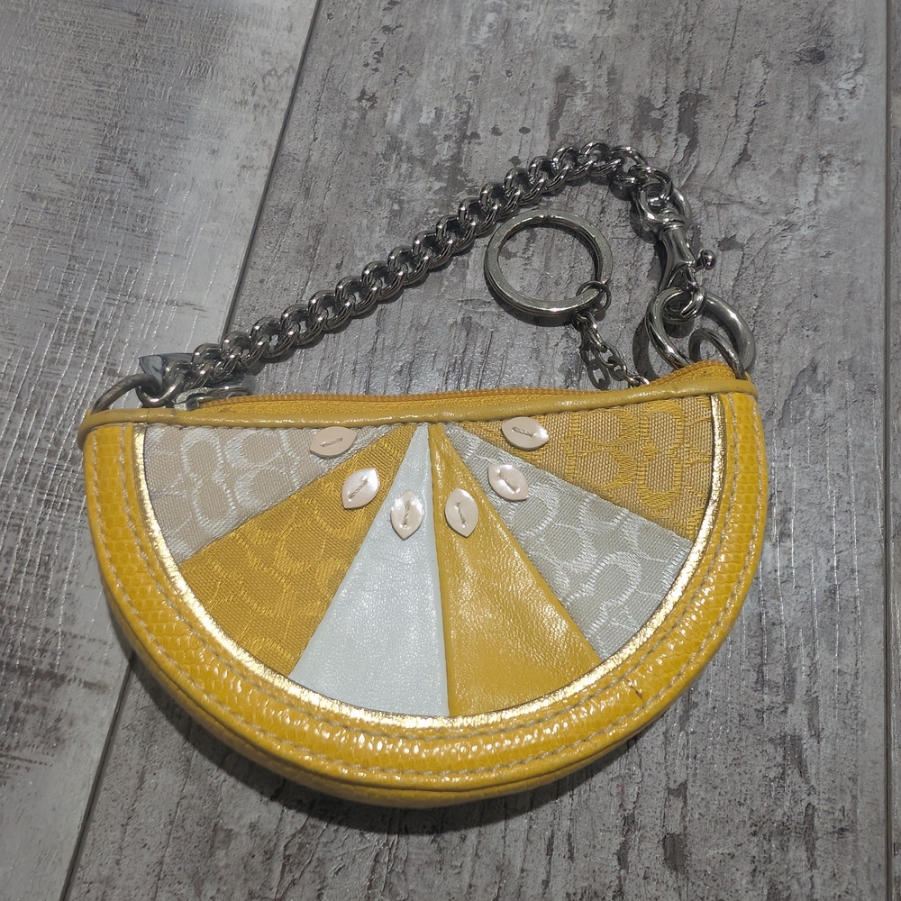 VINTAGE COACH Y2K LEMON‎ SLICE FRUIT COIN PURSE - Picture 2 of 6